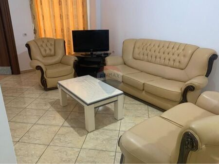 Shitet Apartament 1+1 në Astir