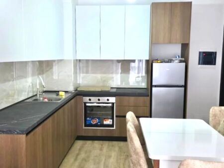 Jepet me Qera: 2+1 +1 Post Parkimi Kompleksi Univers City - Kt.2 - 500€ - S.93m² || Me cdo gje te Re