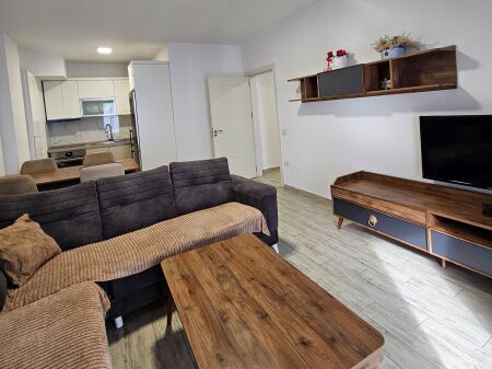 In affitto:  1+1(📍5 maggio - Concord Centre )* ✨️ Arredato / Prima volta in affitto 🔥 *50.000 Lek/Mese* 💶💶