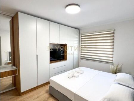 Jepet me qera 2+1 stadium dinamo