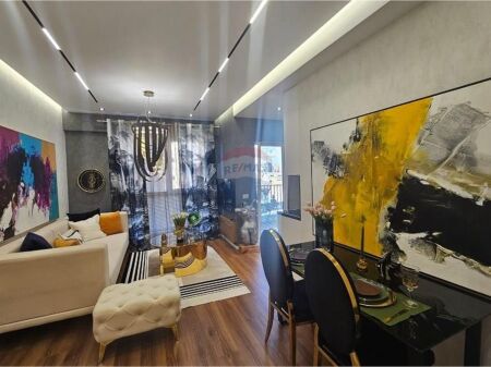 Appartamento 1+1 di lusso in affitto a 21-Dhjetori!