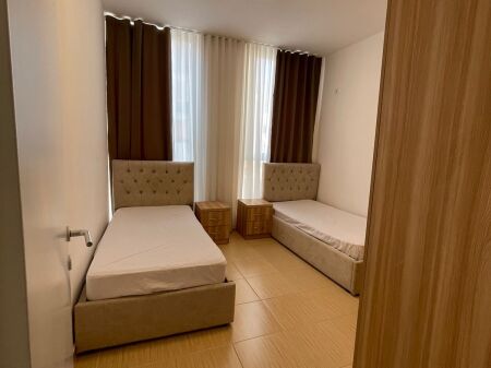 JEPET ME QERA APARTAMENT 2+1+2 TE BULEVARDI I RI.