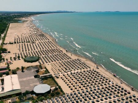 Tokë Bregdetare në Gjirin e Lalzit – Partneritet për Investitorë (9000 m2)