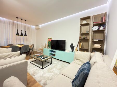 In vendita 2+1 a kodra diellit 1