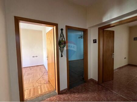 Appartamento - In Vendita - Myslym Shyri, Tirana