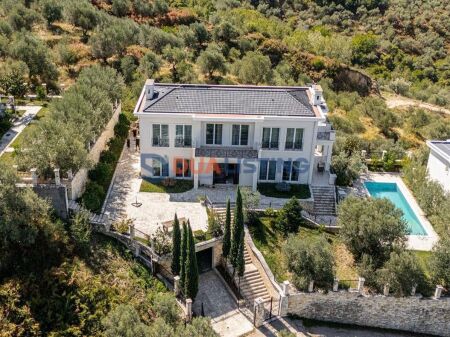 VILLA WITH SWIMMING POOL FOR RENT IN THE SAUK AREA, FANTASTIC CITY VIEW