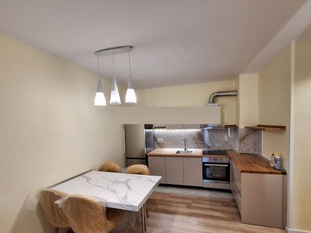 Appartamento 1+1 in Affitto in Piazza Willson