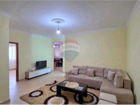 🏡 APPARTAMENTO 2+1 IN AFFITTO – VLORË