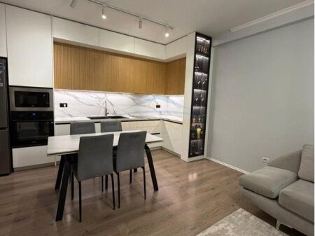 Qera , Apartament 2+1 , Liqeni i thate ,Tirane