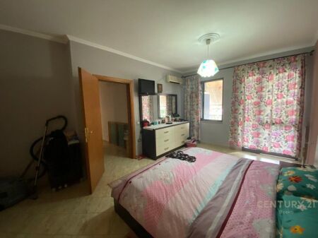 Apartment 3+1+2 for Sale at Grand Complex, Former Electric Market, Tirana 250,000 €