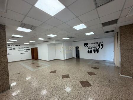 Uffici in affitto vicino a Piazza Wilson!!!