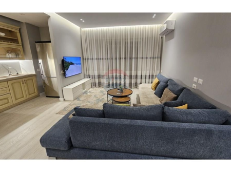 Apartament per shitje 2+1 tek Rruga e Barrikadave