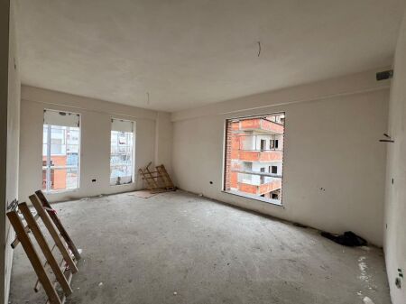 OKAZION SHITET 2+1 Astir