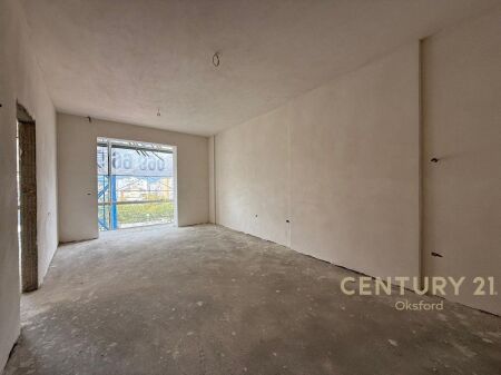 VENDIAMO APPARTAMENTO 1+1, vicino all'ex Campo di Aviazione!