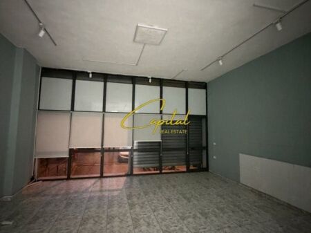SHOP FOR RENT 85 M2 5 MAJI 100,000 LEKE