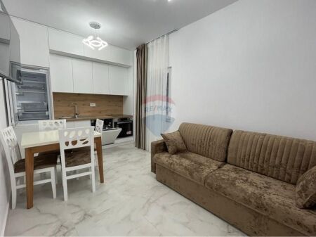 Apartment 1+1 for rent given at Komuna e Parisit