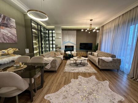 Qira,Apartament 2+1+parking,Park Gate!