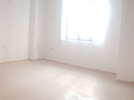 A studio apartment of 38.7 m2, ground floor, is for rent as an office