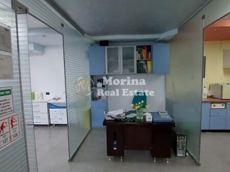 Vendita | Locale Commerciale | Via Bardhyl | 130000 €