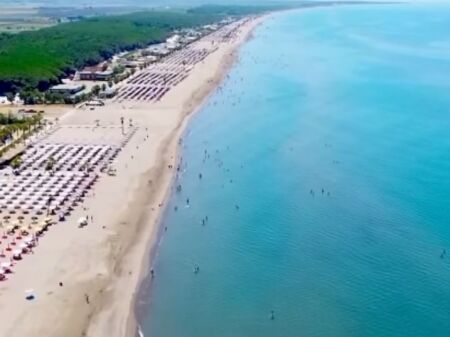 Opportunity/Land for sale in Spille Beach