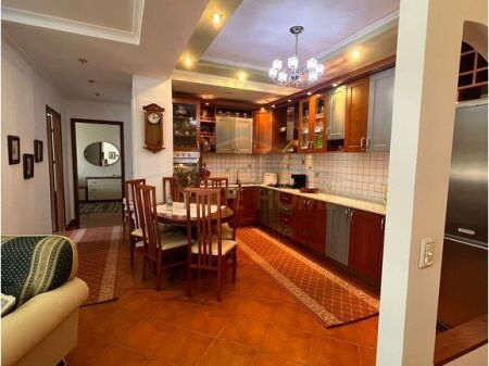 Affitto, Appartamento 2+1+2, 21 Dhjetori