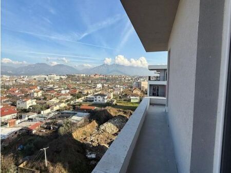 In vendita, Appartamento 2+1+2, Univers City, Tirane
