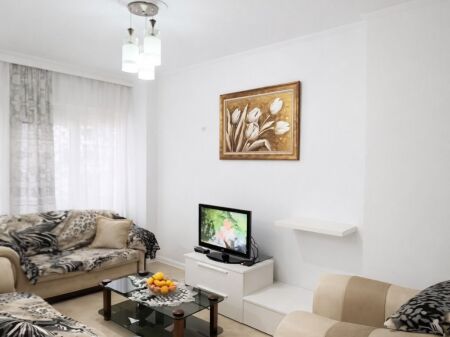 Shitet apartament 2+1+2 ne Astir, perballe KFC Astir!