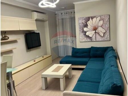 Appartamento - In Affitto - Myslym Shyri, Tirana