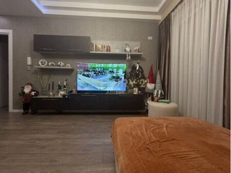 Apartament 2+1 per shitje te Kodra e Diellit