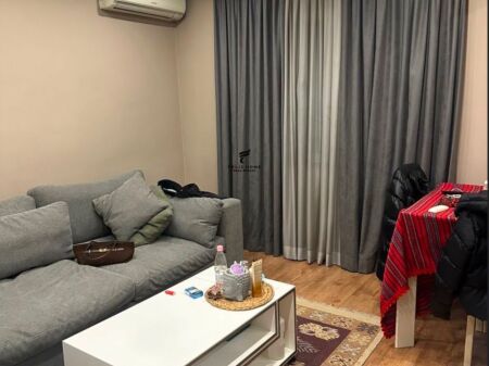 APARTAMENT ME QERA 1+1 STACIONI TRENIT 55.000 LEKE