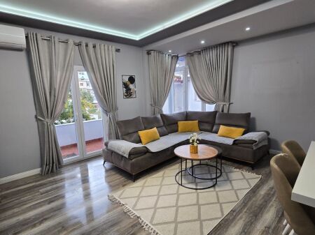 🏢Rotatoria di Sauku, appartamento arredato 2+1 in affitto. 65.000 Leke