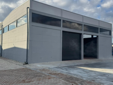 🏭 Jepet Kapanon me Qira – Rinas    