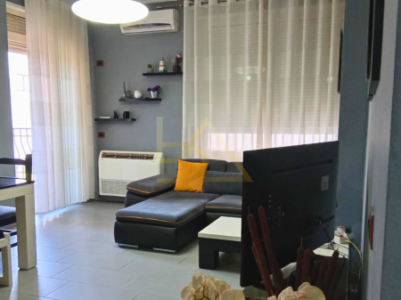 Shitet Apartament – Shkëmbi i Kavajës
