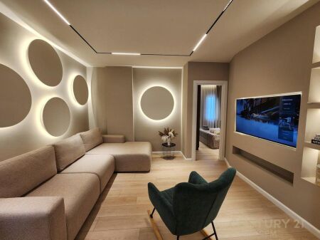 1+1 Apartment for rent at the Tirana Lake