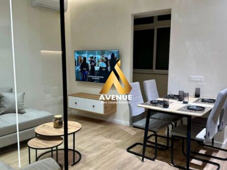 JEPET ME QERA APARTAMENT 2+1, PRANË RRUGËS ELBASANIT