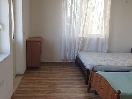 Apartament 1+1+Ballkon Rr.Mihal Grameno 300€