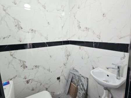 BUSINESS PREMISES FOR RENT BY THE ROAD IN SHKALLNUR DURRES