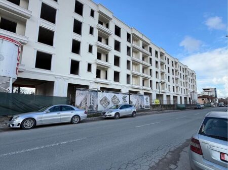 🏡 Shitet apartament 2+1 në Kamëz – Venatino Residence