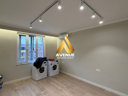 VENDESI APPARTAMENTO 1+1- 21 DHJETORI