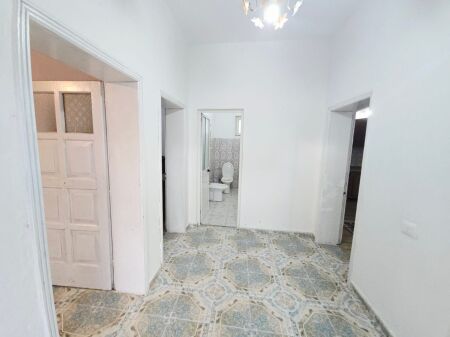 JEPET ME QERA KATI I PARE I NJE VILE PRIVATE NE SHKALLNUR