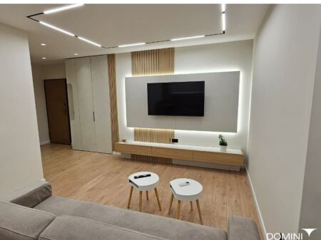 Apartment 2+1 for Rent at Komuna e Parisit, near the roundabout