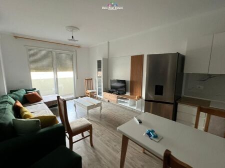 Appartamento In Affitto 1+1 +posto auto Al Complesso Golden Park (ID B2101445) Tirana
