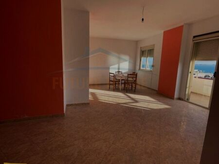 Shitet, Apartament 2+1, Plazh Rrota e Kuqe, Durrës