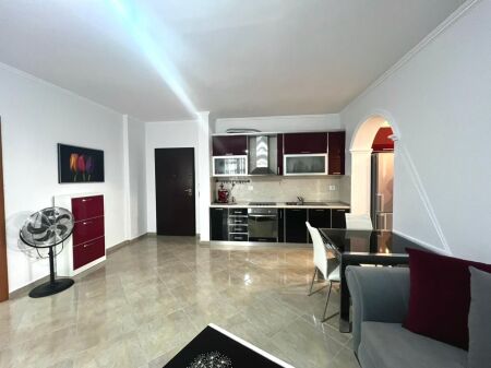 Apartament 2+1+2wc me Qera Afatgjate - prane Bar Hannover, Lungomare Vlore