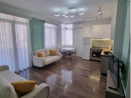 APPARTAMENTO DI LUSSO IN VENDITA 1+1 VICINO AL CENTRO !