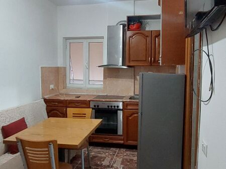 Apartament 1+1 për qera 5 Maji/Concord Center
