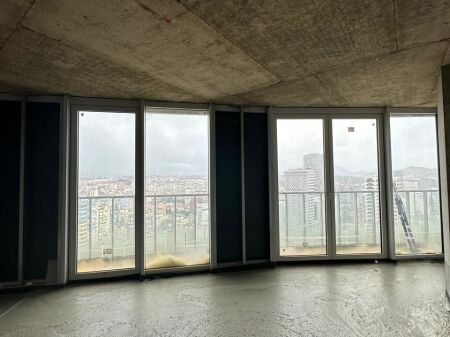 APARTAMENT NE SHITJE 3+1+2 TE TIRANAS ROCK QENDER