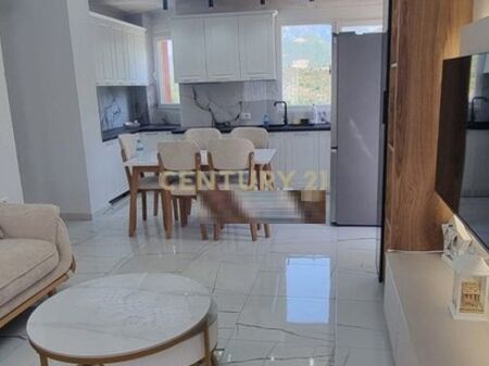 Apartament 2+1 me Qira në Fresk