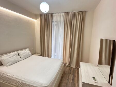 Astir, jepet me qira apartament 1+1!