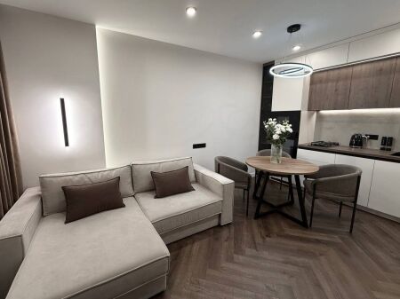 Appartamento 1+1 in affitto - Myslym Shyr